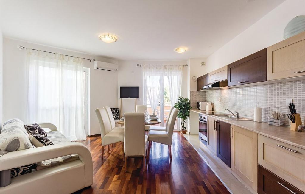 بريمونتيرا Apartments - Villa Oliva المظهر الخارجي الصورة